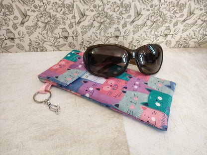 Cat Themed Soft Glasses Case, Holiday Accessories Essentials, Sun Glasses Padded Sleeve, Spectacles Case, Reading Glasses Case with Cats