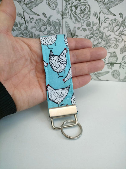 Chicken Themed Key Fob, Duck Egg Blue keyrings, Car key Accesorie, Handy Key Organiser, Chicken Fabric Keyring, Gift for Mum, Small Wristlet