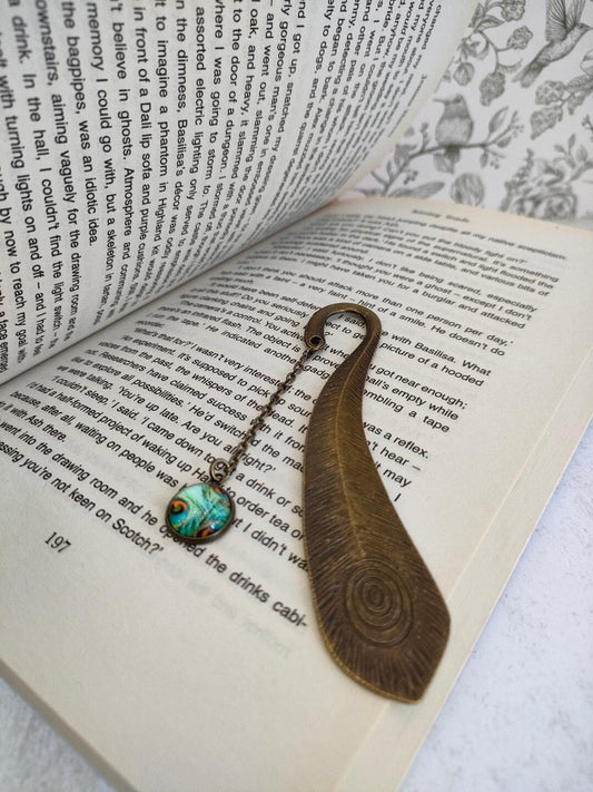 Peacock Feather Antique Bronze Tibetan Style Alloy Bookmarks, Bird themed Bookmarker, Gift for Book Lovers, Reading Accessories and Gfits