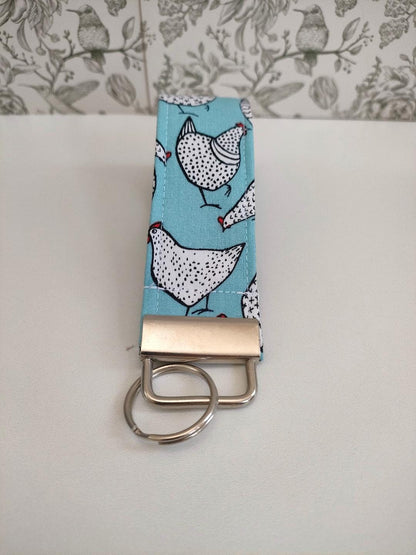 Chicken Themed Key Fob, Duck Egg Blue keyrings, Car key Accesorie, Handy Key Organiser, Chicken Fabric Keyring, Gift for Mum, Small Wristlet