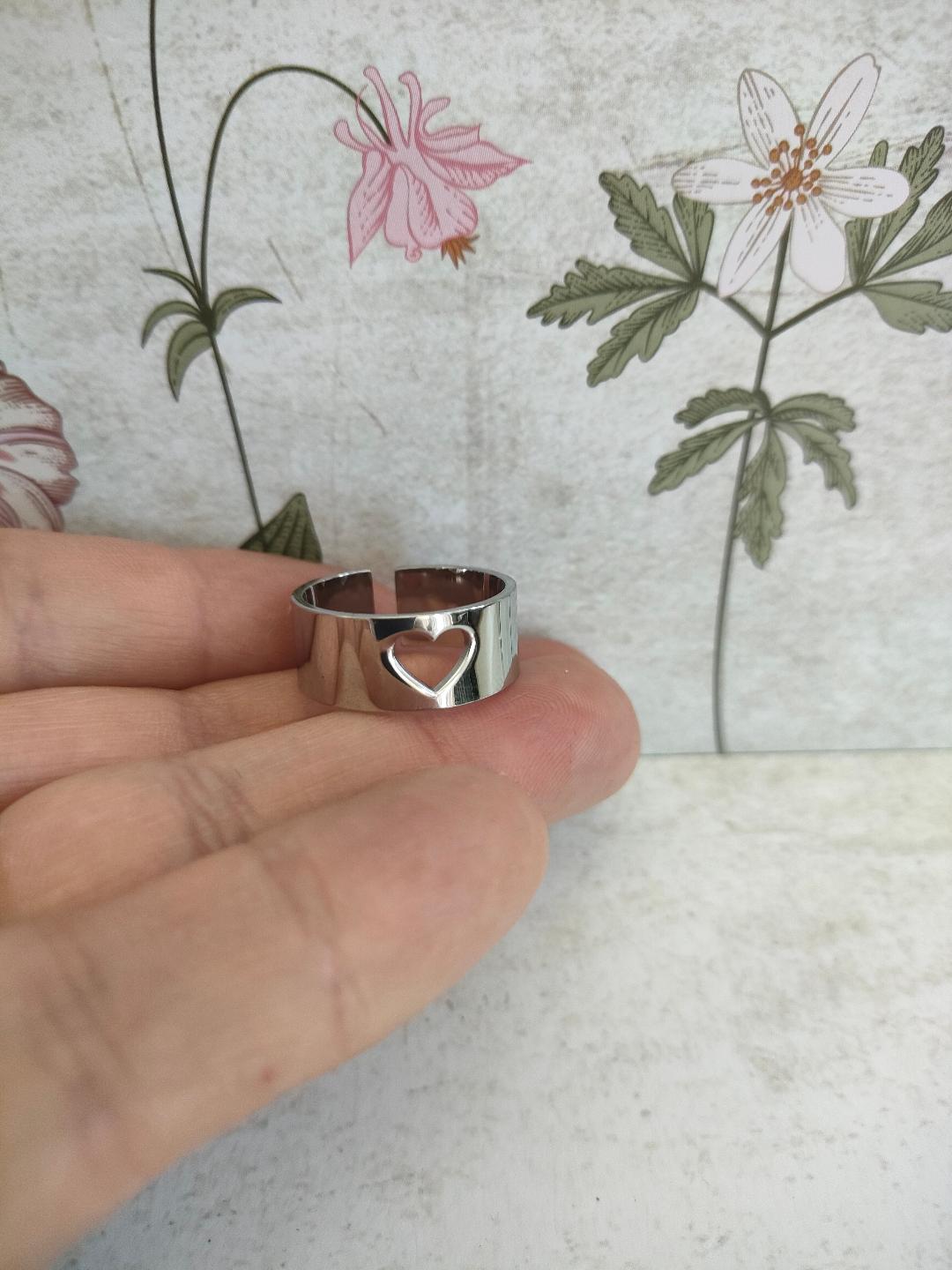 Chunky Hollow Heart Adjustable Ring, 304 Stainless Steel Jewellery, Hypoallergenic rings for women