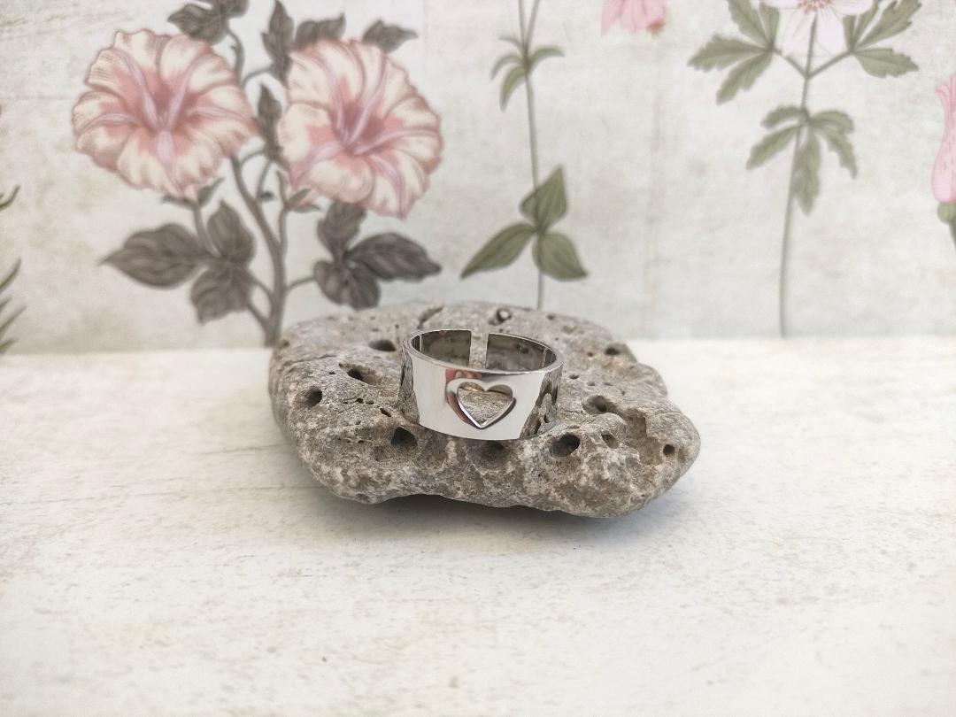 Chunky Hollow Heart Adjustable Ring, 304 Stainless Steel Jewellery, Hypoallergenic rings for women