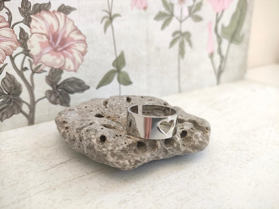 Chunky Hollow Heart Adjustable Ring, 304 Stainless Steel Jewellery, Hypoallergenic rings for women