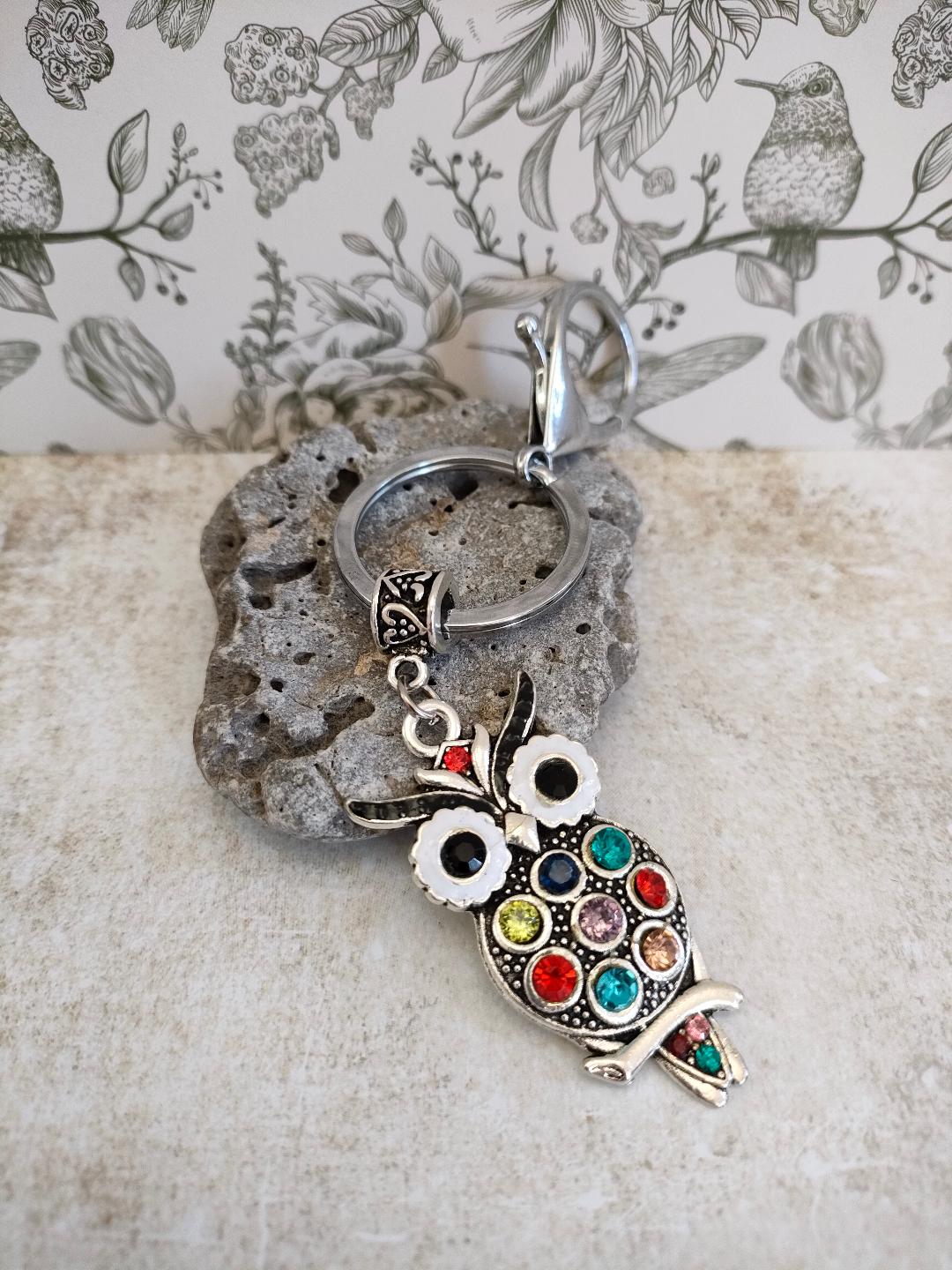 Wise Olw Keychains, Tibetan Style Owl with Rhinestones, Bird Themed Bag accessories and Keyrings