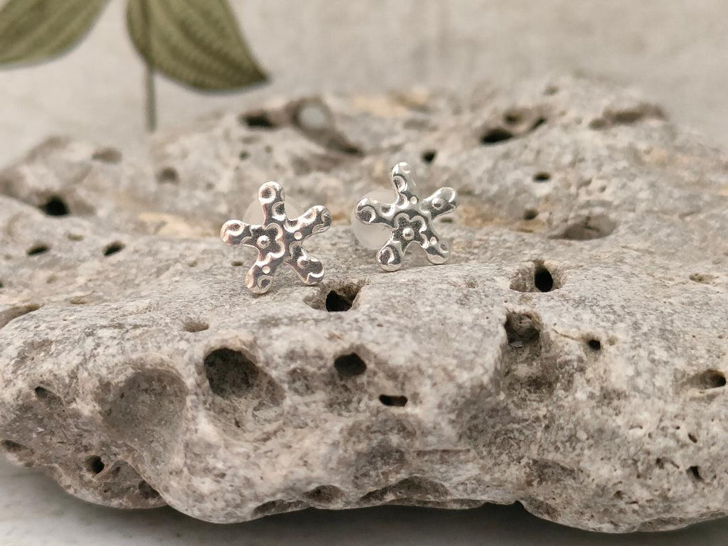 Silver 925 Star Studs with a flower etched print, Tiny 925 studs (Stamped)