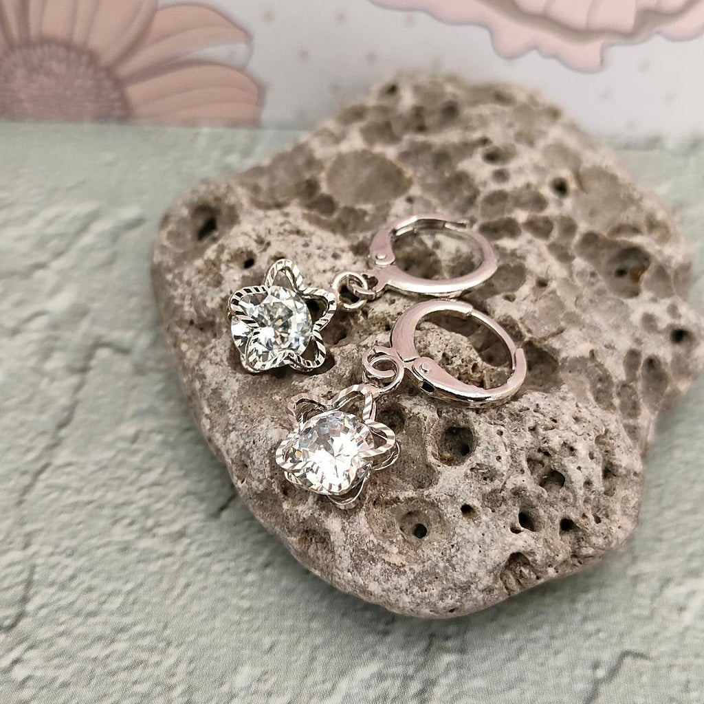 Minimalistic Star Huggie Hoops, Small Star Hoops, Cute little Hoops with Clear Cubic Zirconia